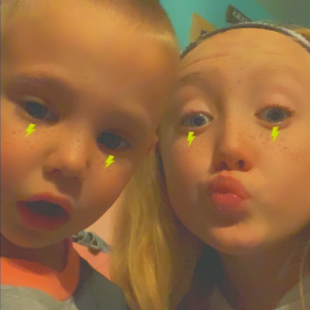 Meet your Posher, Mackenzie